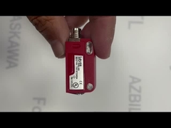 Leuze HT3C.S/6G-M8 เครื่องตรวจจับกระจายด้วยการปิดพื้นหลัง