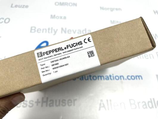 เซนเซอร์ไฟฟ้ากระจาย Pepperl+Fuchs OBT200-18GM-E4