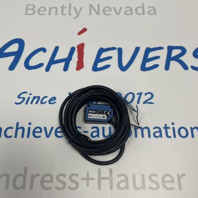 SICK WT100-2N1439 Diffuse Photoelectric Sensor