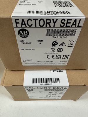 1794-OB32P Allen Bradley Flex I/O โมดูลการออกที่แยกแยกที่คุ้มกันด้วยอิเล็กทรอนิกส์