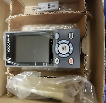 UT32A-000-11-00 เครื่องมือ YOKOGAWA เครื่องควบคุมการแสดงสัญญาณดิจิตอล