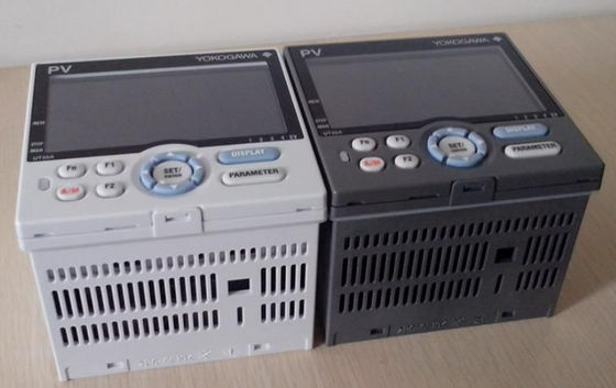 UT55A-001-10-00 YOKOGAWA เครื่องควบคุมการแสดงสัญญาณดิจิตอล พลังงานไฟฟ้า 100-240 V AC