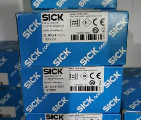 SICK GL10G-P4252 เซ็นเซอร์ไฟฟ้าแสง G10 20 mm x 50 mm x 39 mm