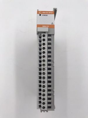 Compact 5000 Analog Input Module 5069-IY4 ผลิตโดย Allen Bradley