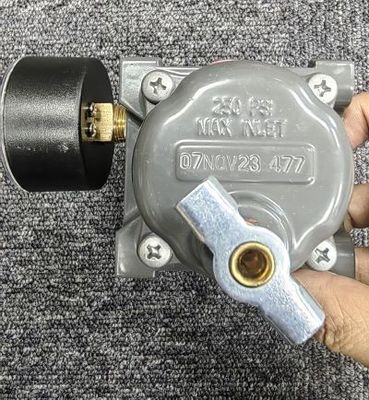 เครื่องปรับความดันเดิม Fisher 67c เครื่องปรับความดันเดิม Emerson 67CFR-224 เครื่องปรับกรอง 67D 67dr 67df 67dfr