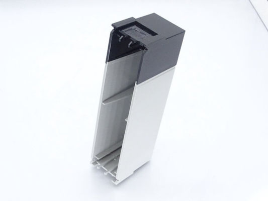 ALLEN BRADLEY 1756-N2 โมดูลเติมสล็อต 2 ชิ้น พร้อมการโค้ดความแรงกดใน 768-32V และช่วงความถี่ใน 47-63 Hz