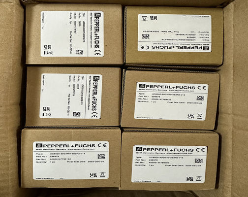เซนเซอร์อัลตราโซนิก P&F UC6000-30GM70-2E2R2-V15
