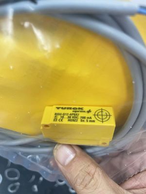 เซ็นเซอร์เหนี่ยวนำ Turck BI5U-Q12-AP6X2, ประเภท CPU Intel Atom E3827 และการตั้งค่าการทำงานจำกัดแรงบิดโดยพารามิเตอร์