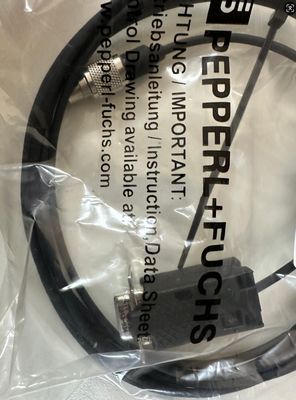 สายเคเบิลอินเตอร์เฟส Pepperl+Fuchs UC-30GM-R2 สําหรับเซ็นเซอร์ฉายเสียง
