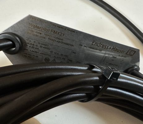 Endress Hauser  FMX21-1CE62/1 เครื่องส่งสัญญาณระดับน้ำ Waterpilot แบบสถิตด้วยเซลล์วัดเซรามิก