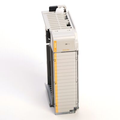 โมดูลผลิตแบบแอนาล็อกที่มีประสิทธิภาพสูง Allen-Bradley 1769-OF8C