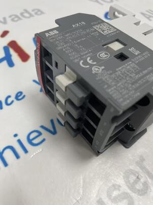 ABB AX18-30-10 AC Contactor 3-pole Block-type Contactor สําหรับควบคุมเครื่องยนต์อุตสาหกรรม