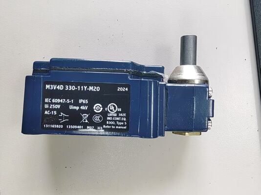 Schmersal 330-11Y-M20 Limit Switch