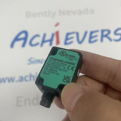 UB100-F77-E2-V31 อัลตราโซนิคเซนเซอร์ตรวจจับโดยตรง