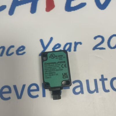 UB100-F77-E2-V31 อัลตราโซนิคเซนเซอร์ตรวจจับโดยตรง