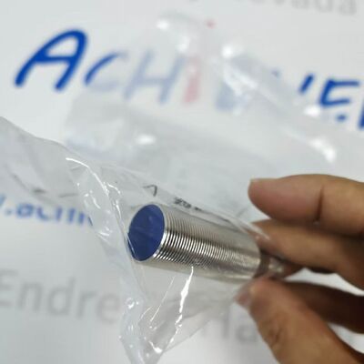 Wenglor I18N003 Flush Mount Inductive Proximity Sensor