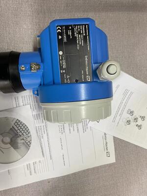 E+H FMU41-ARD2A2 โปรโซนิค M เครื่องส่งระดับฉายเสียง