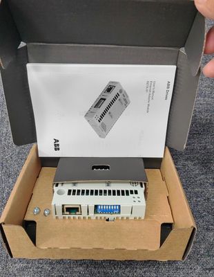 ABB RETA-01 R-series RETA-01 เป็นโมดูลเอเธิร์เน็ตเอดป์เตอร์ 1 ท่าเรือที่รองรับโปรโตคอลการสื่อสารสอง