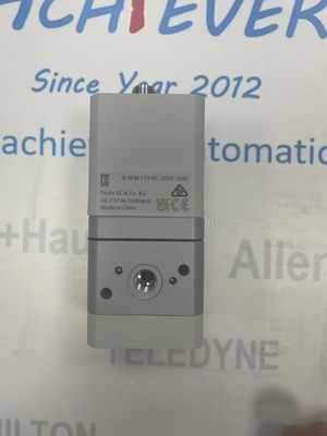 Festo ปรับความดันสัดส่วน VPPE-3-1-1/8-10-420-E1 สําหรับการเชื่อมต่อไฟฟ้าทั้งหมด