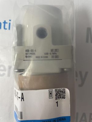SMC AR30-02G-A เครื่องควบคุมอากาศแบบโมดูล กล่องพลาสติกและจอ LED