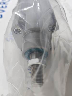Festo DSBC-40-160-PPVA-N3 ข้อต่อลมแบบเร็วคุณภาพสูง กระบอกสูบโปรไฟล์ ISO หน้าสินค้า