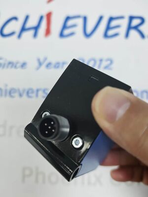 SICK DL50-P1123 เซ็นเซอร์ระยะไกล 10-30V DC Laser Sensor