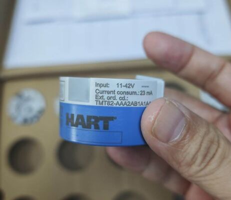 E+H TMT82-1020321 เครื่องส่งอุณหภูมิ อุปกรณ์กระบวนการอุตสาหกรรม