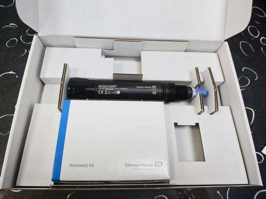 Endress+Hauser COS51E เครื่องตรวจจับออกซิเจนละลาย