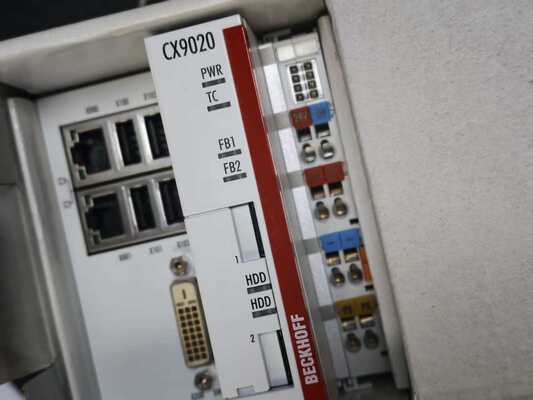 Beckhoff CX9020-0111 PC ที่ติดตั้งมาตรฐาน
